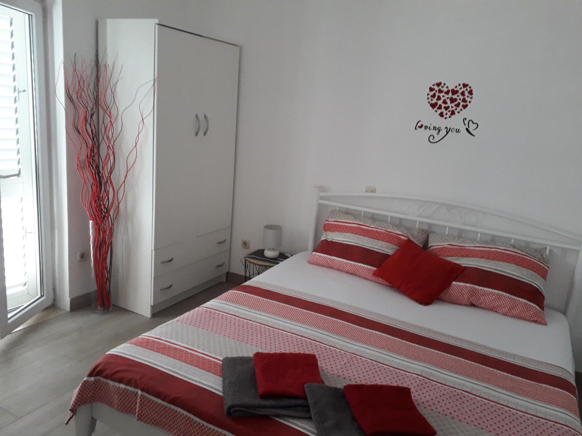 Private Accommodation Carevic دوبروفينك الغرفة الصورة